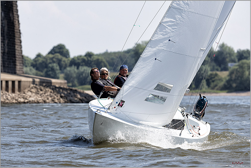 100 Jahre Rheinwoche 2022 - 4. Wettfahrt Duisburg - Wesel, 04.06.2022,